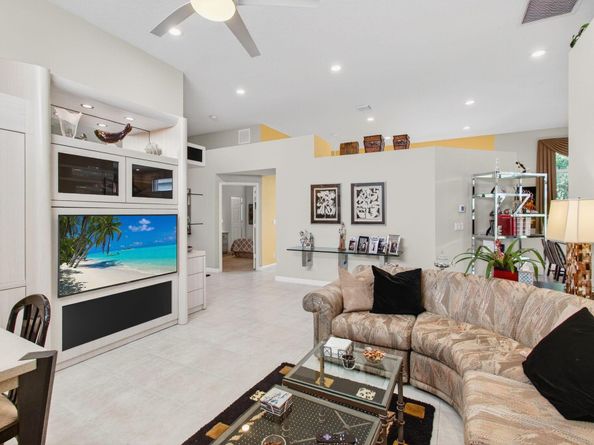 11612 Green Golf Lane, Boynton Beach FL 33437