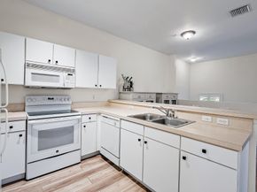 105 Lighthouse Circle J, Tequesta FL 33469