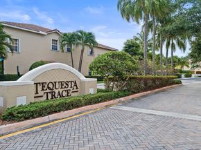 105 Lighthouse Circle J, Tequesta FL 33469