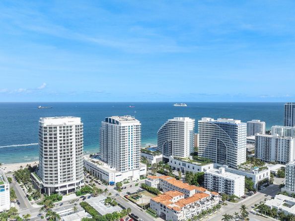 525 N Fort Lauderdale Beach Blvd 1801, Fort Lauderdale FL 33304