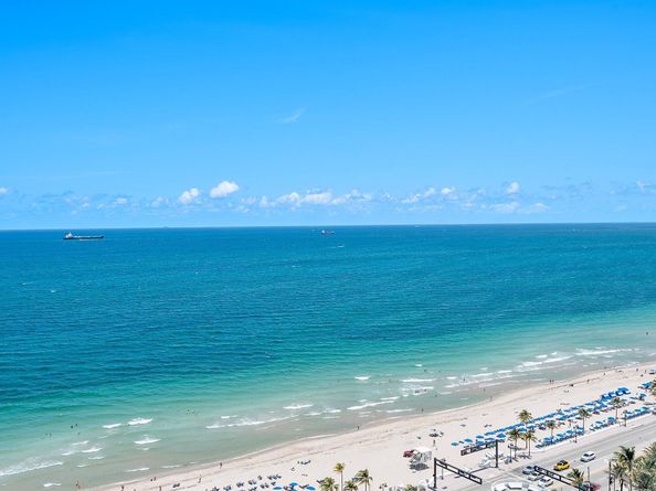 525 N Fort Lauderdale Beach Blvd 1801, Fort Lauderdale FL 33304