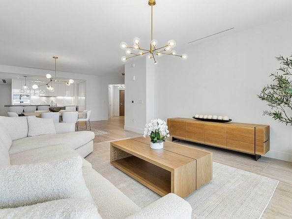 525 N Fort Lauderdale Beach Blvd 1801, Fort Lauderdale FL 33304