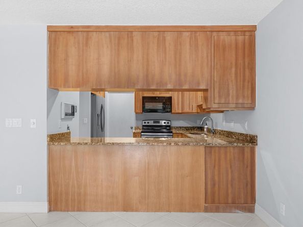 2932 Florida Boulevard, Delray Beach FL 33483