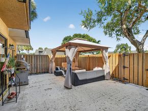 2409 24th Way, West Palm Beach FL 33407