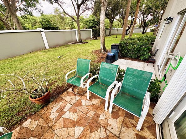 745 NW 132nd Ter 745, Plantation FL 33325