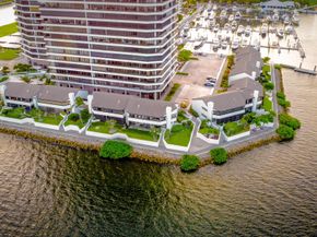 100 Lakeshore Drive 856, North Palm Beach FL 33408