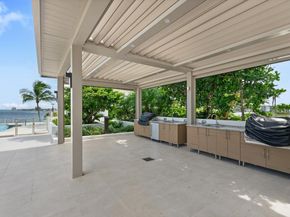 100 Lakeshore Drive 856, North Palm Beach FL 33408