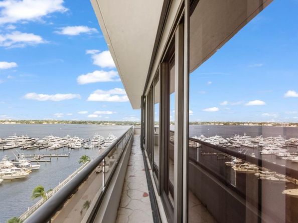 100 Lakeshore Drive 856, North Palm Beach FL 33408