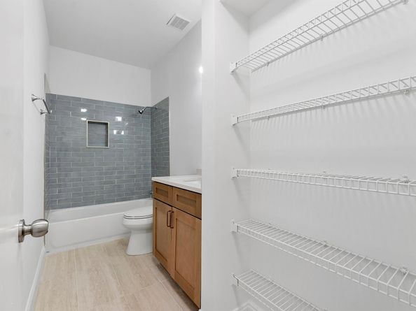 1410 SW 85th Avenue, Pembroke Pines FL 33025