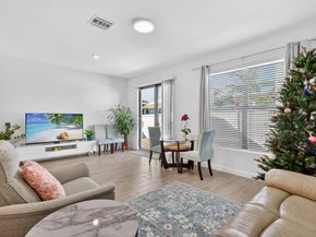 1011 Willow Place, Riviera Beach FL 33410