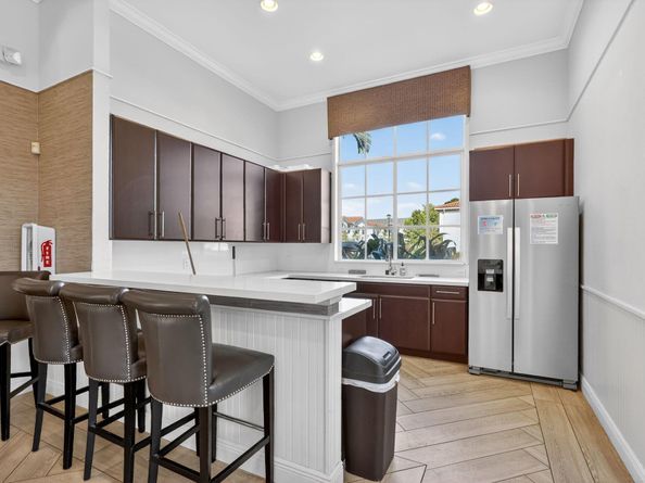 1011 Willow Place, Riviera Beach FL 33410