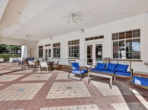 1011 Willow Place, Riviera Beach FL 33410