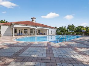 1011 Willow Place, Riviera Beach FL 33410