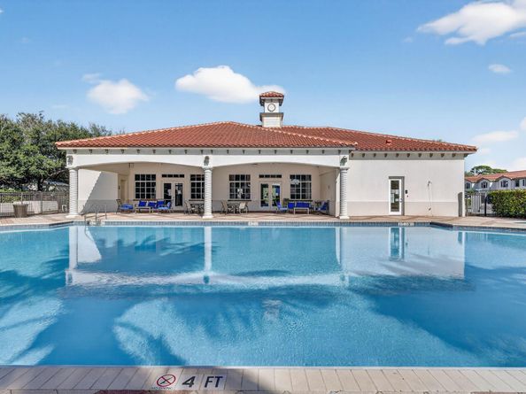 1011 Willow Place, Riviera Beach FL 33410