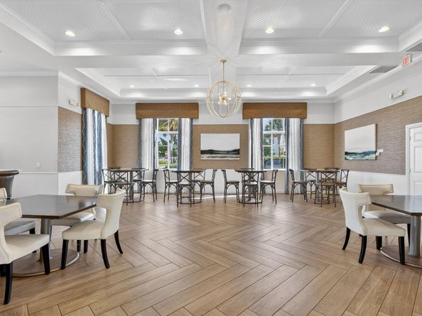 1011 Willow Place, Riviera Beach FL 33410