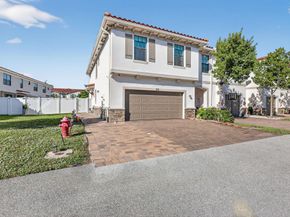 1011 Willow Place, Riviera Beach FL 33410