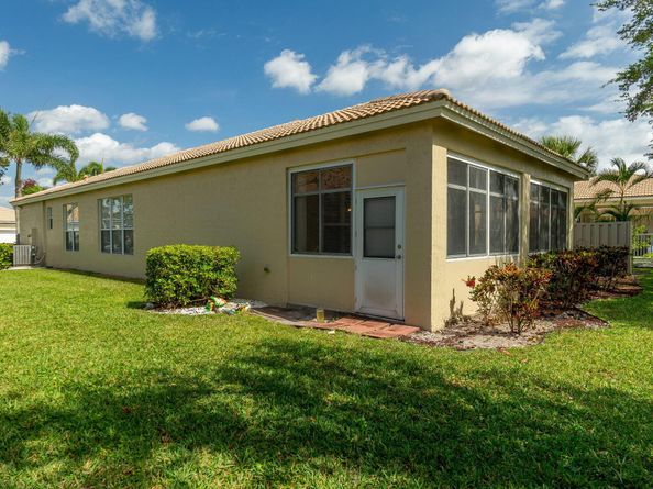 6838 Southport Drive, Boynton Beach FL 33472