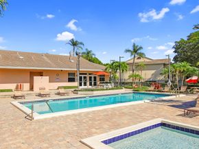671 Cypress Lake Boulevard D21, Deerfield Beach FL 33064