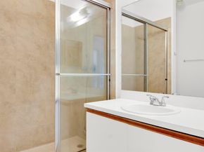 671 Cypress Lake Boulevard D21, Deerfield Beach FL 33064