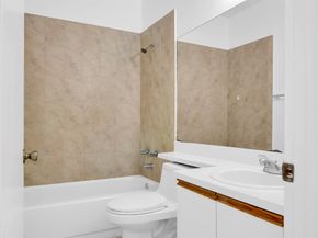 671 Cypress Lake Boulevard D21, Deerfield Beach FL 33064