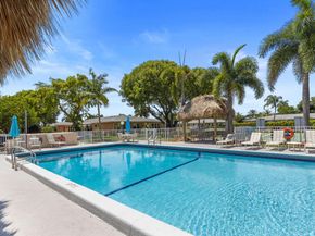 215 N High Point Boulevard B, Boynton Beach FL 33435