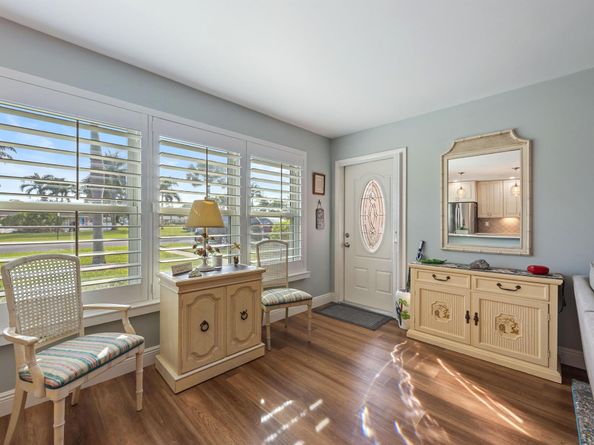 215 N High Point Boulevard B, Boynton Beach FL 33435