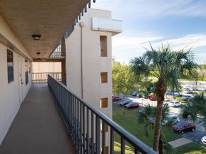 4640 Lucerne Lakes Boulevard W 506, Lake Worth FL 33467