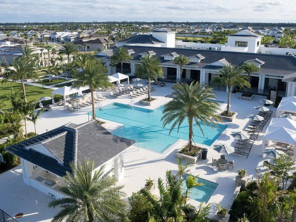 10103 Timber Creek Way, Palm Beach Gardens FL 33412