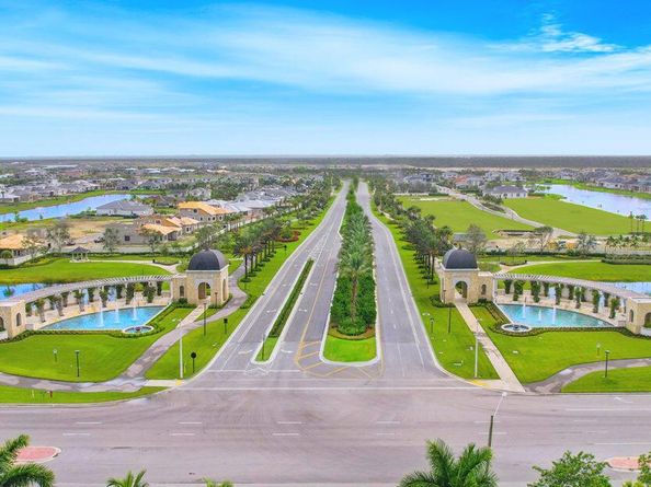 10103 Timber Creek Way, Palm Beach Gardens FL 33412