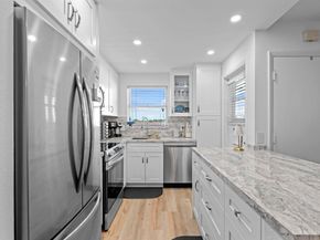 808 SE 7th Street 405, Deerfield Beach FL 33441