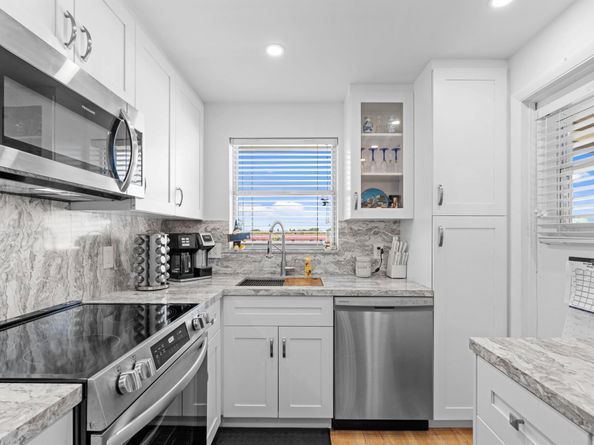 808 SE 7th Street 405, Deerfield Beach FL 33441