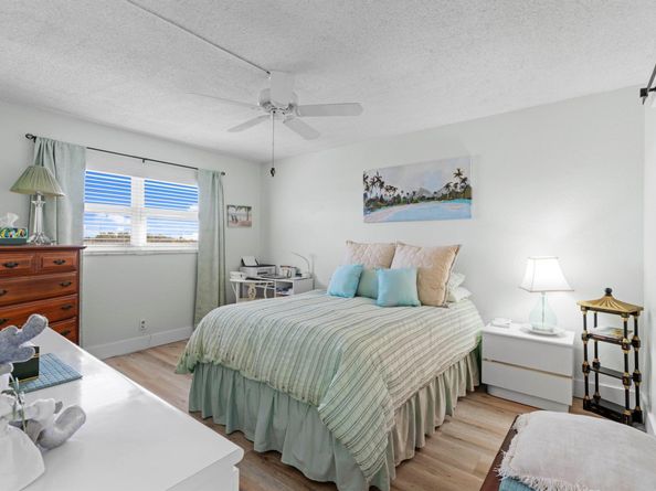 808 SE 7th Street 405, Deerfield Beach FL 33441