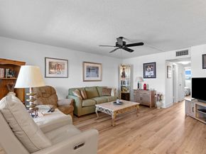 808 SE 7th Street 405, Deerfield Beach FL 33441