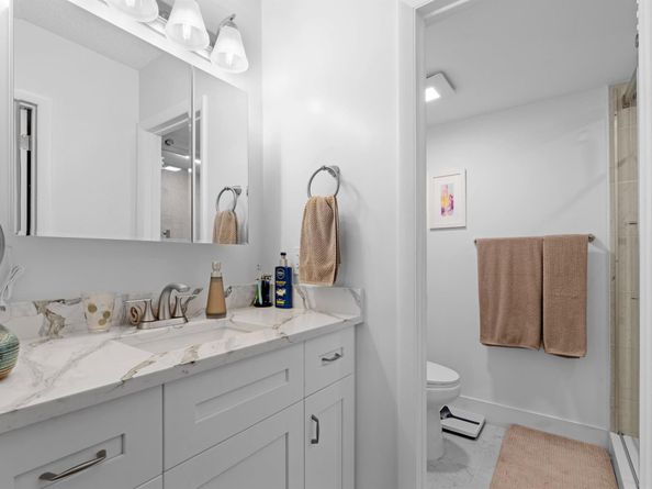 808 SE 7th Street 405, Deerfield Beach FL 33441