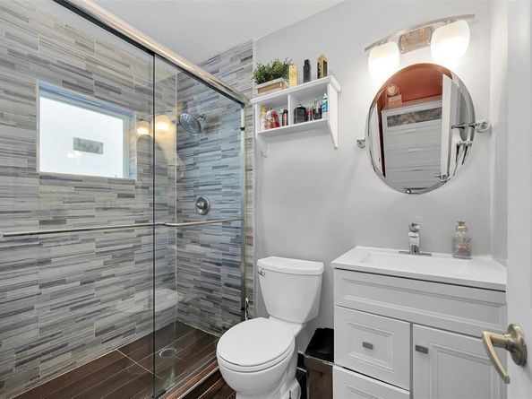 2535 Sherman St, Hollywood FL 33020