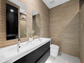 2583 Mayfair Ln, Weston FL 33327