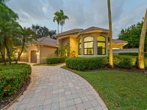 2583 Mayfair Ln, Weston FL 33327