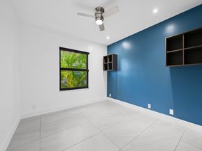 2583 Mayfair Ln, Weston FL 33327