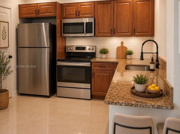 4100 N 58th Avenue 207, Hollywood FL 33021