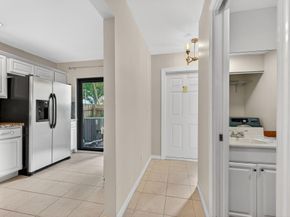 2140 NE 44th Street, Lighthouse Point FL 33064