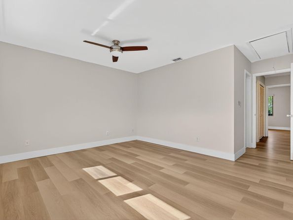 2140 NE 44th Street, Lighthouse Point FL 33064