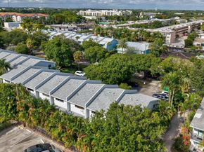 2140 NE 44th Street, Lighthouse Point FL 33064