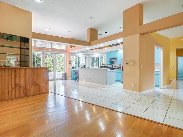 6599 140th Lane N, Palm Beach Gardens FL 33418