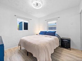 561 NE 61st St, Oakland Park FL 33334