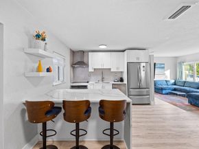 561 NE 61st St, Oakland Park FL 33334