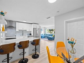 561 NE 61st St, Oakland Park FL 33334