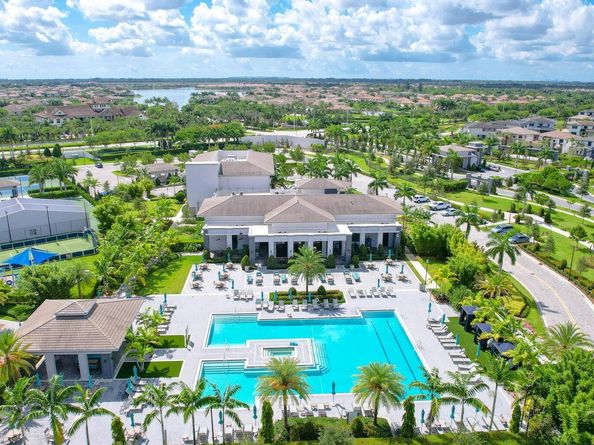 10555 Cobalt Court, Parkland FL 33076