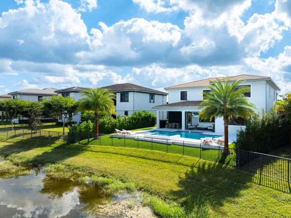 10555 Cobalt Court, Parkland FL 33076