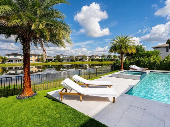 10555 Cobalt Court, Parkland FL 33076