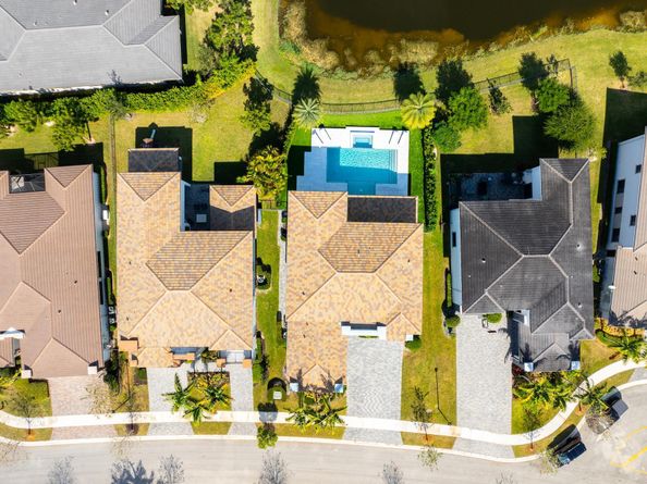 10555 Cobalt Court, Parkland FL 33076